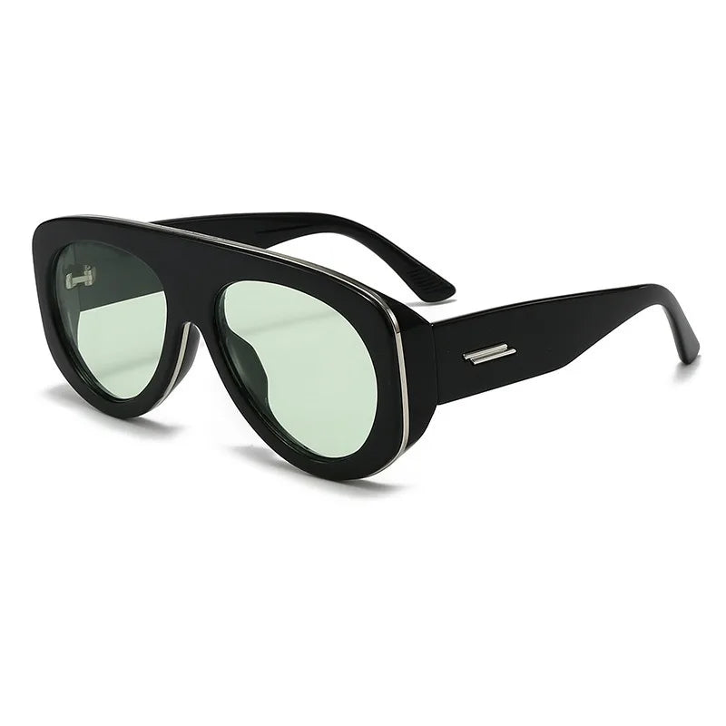Do Not Perceive Me – Oversized Shield Sunglasses